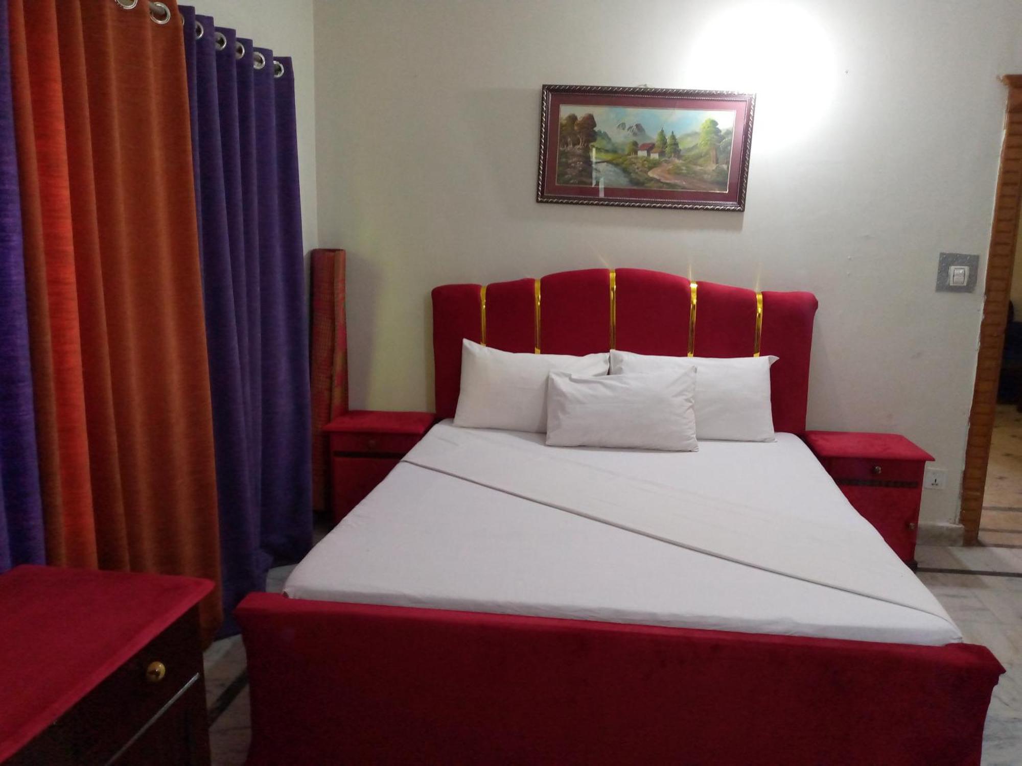 Orion International Guest House Islamabad Room photo