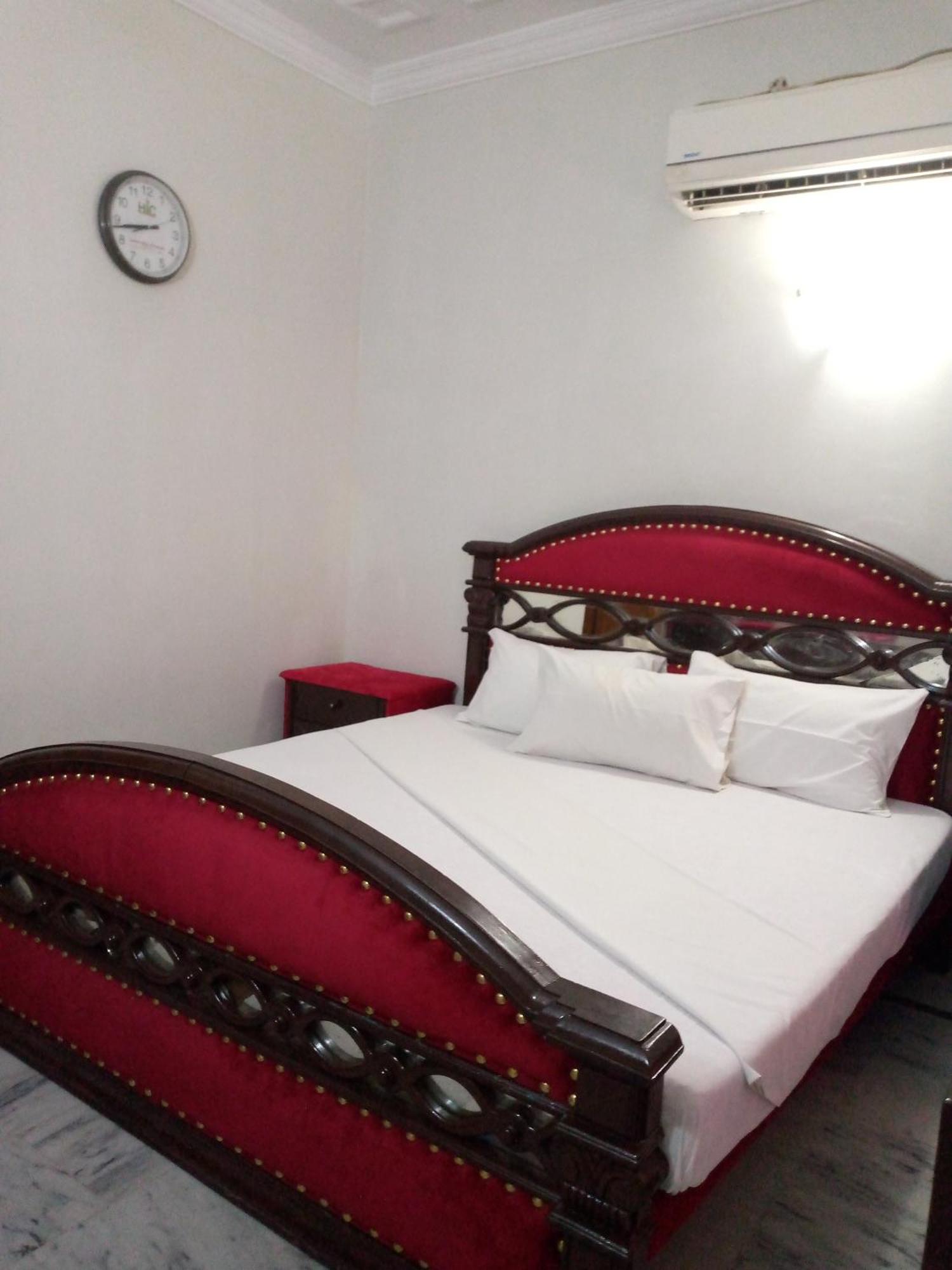 Orion International Guest House Islamabad Room photo